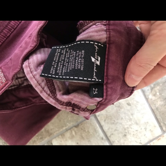 7 Jeans - Picture 3 of 3
